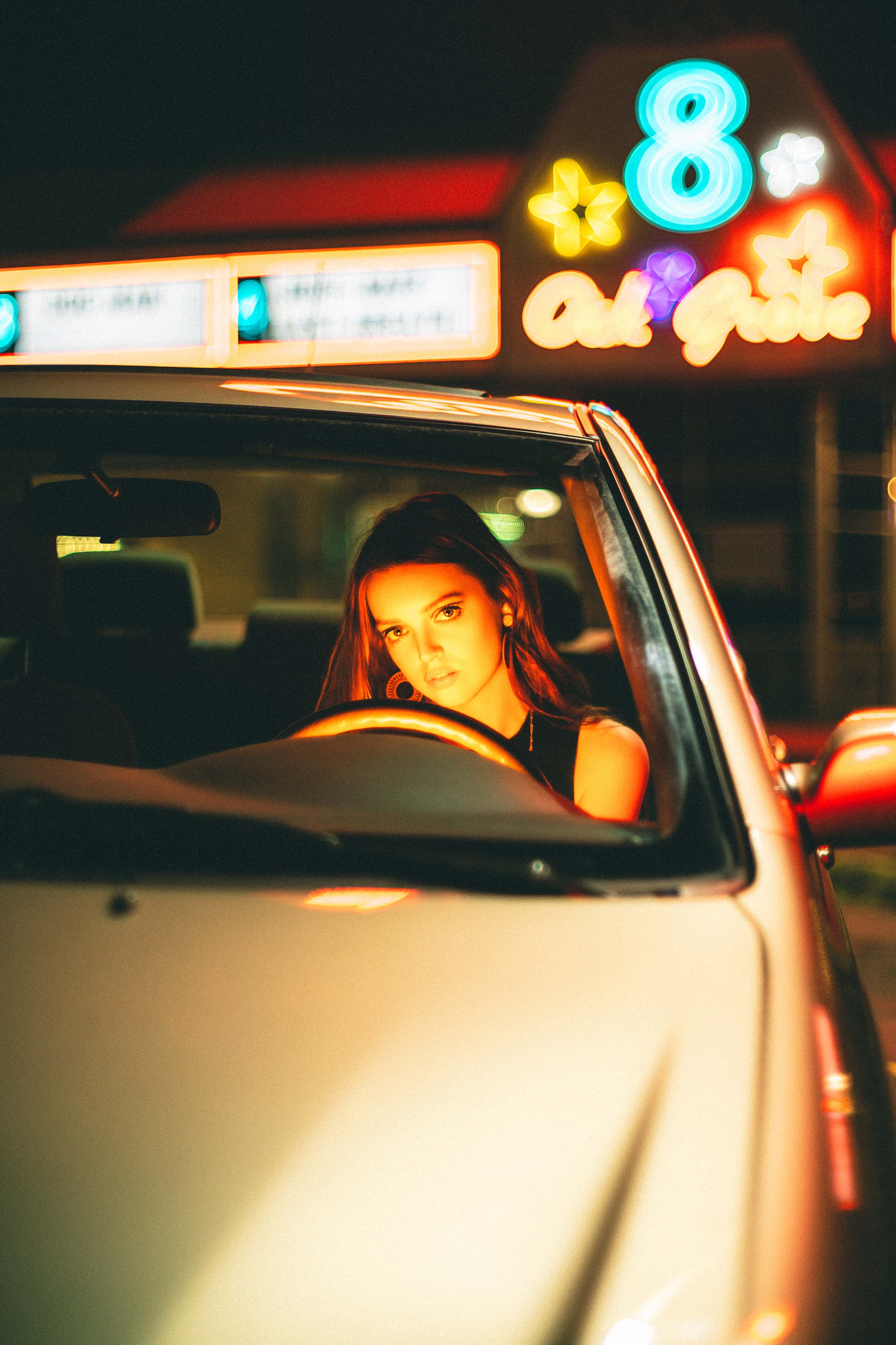 Cinematic Portraits with Vintage Flair by a Movie Theater — photograph 18 of 35